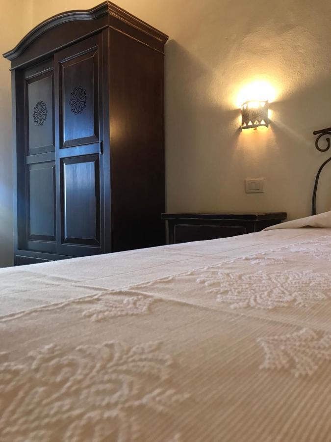 Domo Antiga Guest Rooms Sorso Eksteriør bilde